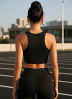 Front Cross Sports Bra with Mesh Patchwork